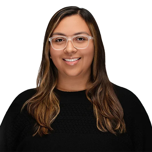 Aris, Lead Dental Assistant